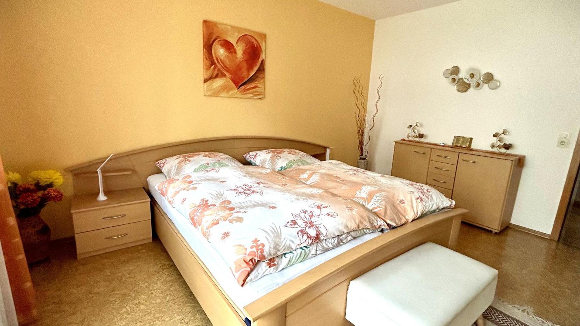 Grosszuegige Wohnung Mit Terrasse Und Gartenzugang - Das Komplette Erdgeschoss 빈드라츠 외부 사진